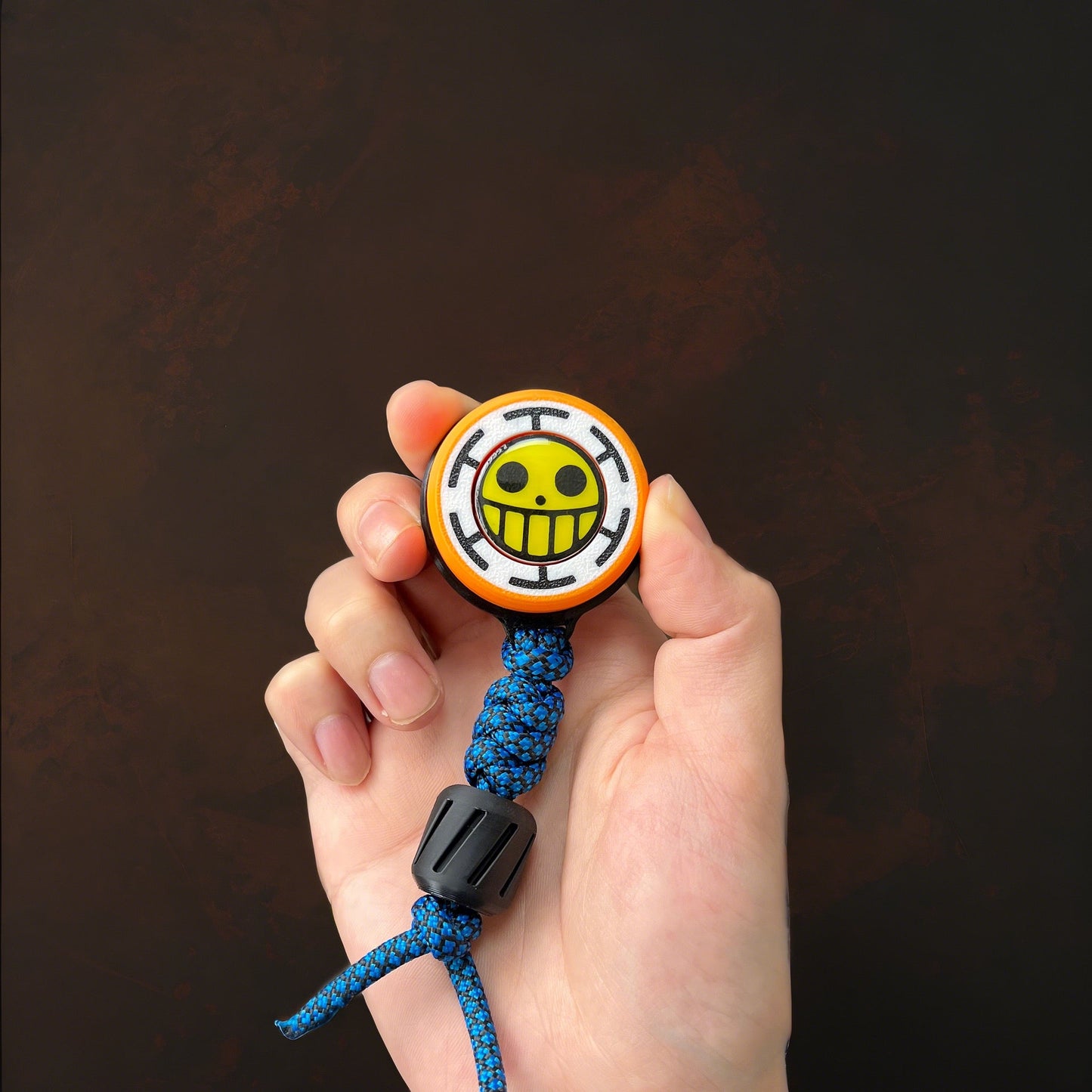 One Piece Luffy/Zoro/Ace Spinnable EDC Push Cards - Anime Stress Relievers, Rotating Design, Pocket-Sized