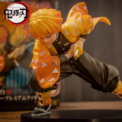 Kamado Tanjirou character combat pose 1:1 decoration model hand toy ornaments